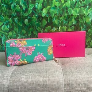 Trina Turk -NWT Green Floral Boho Wallet
